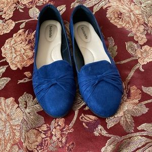 Blue suede shoes